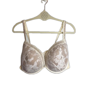 Cacique Modern Lace Covered Balconette Bra 46C Beige Four Hook Closure Padded‎